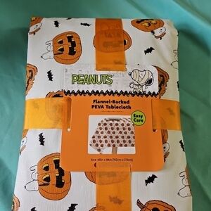 Peanuts Orange and Black Halloween Tablecloth
